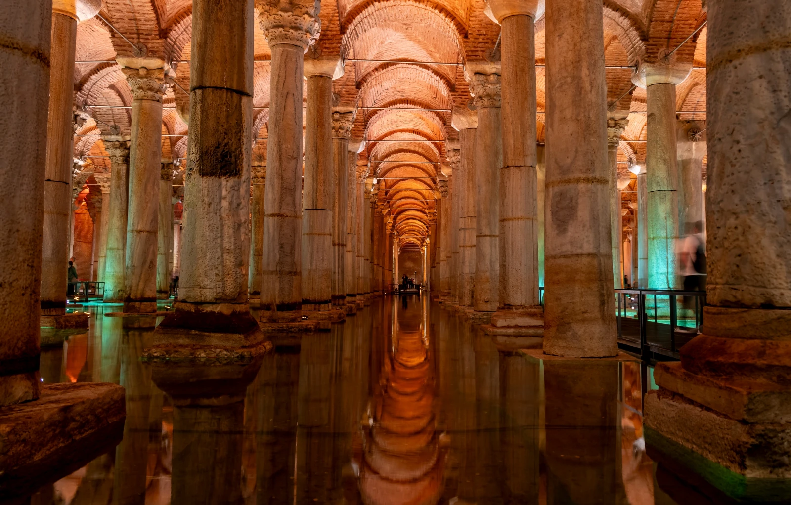 binbirdirek underground cistern